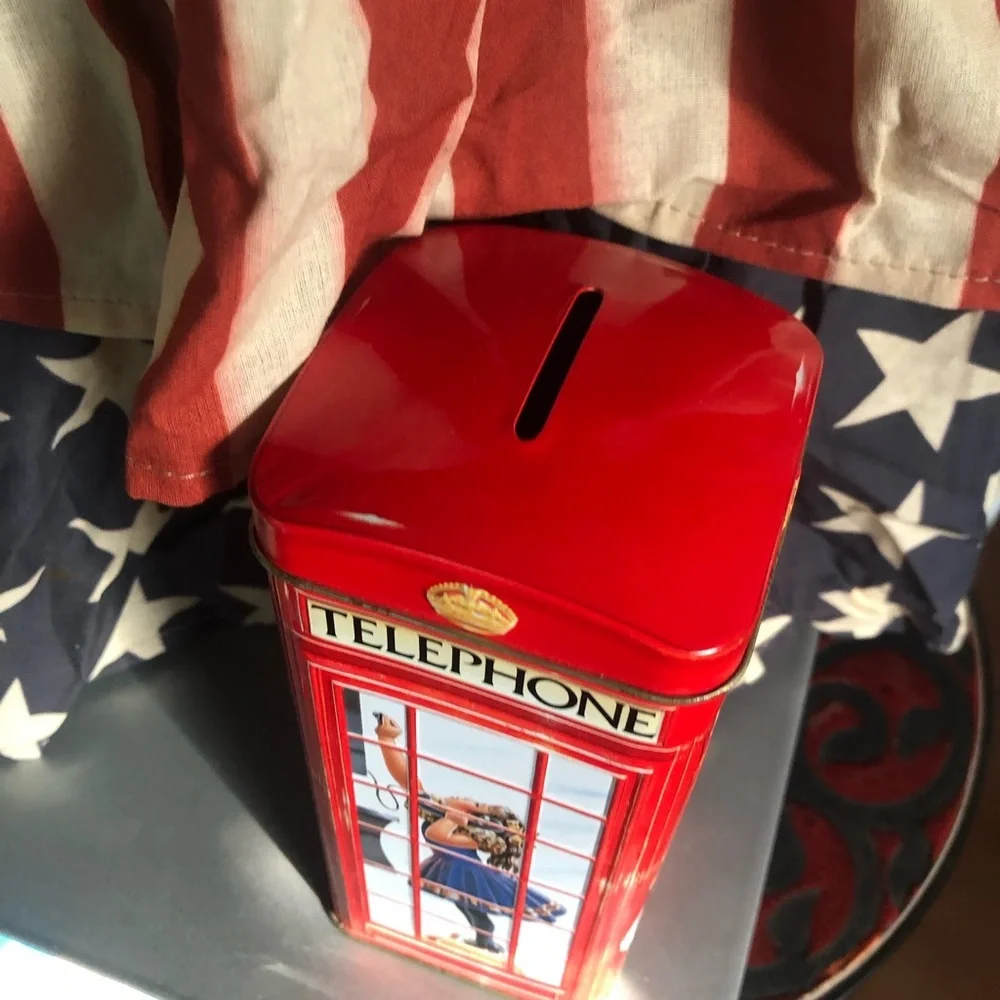 Churchill's Red English Telephone Booth Tin Bank